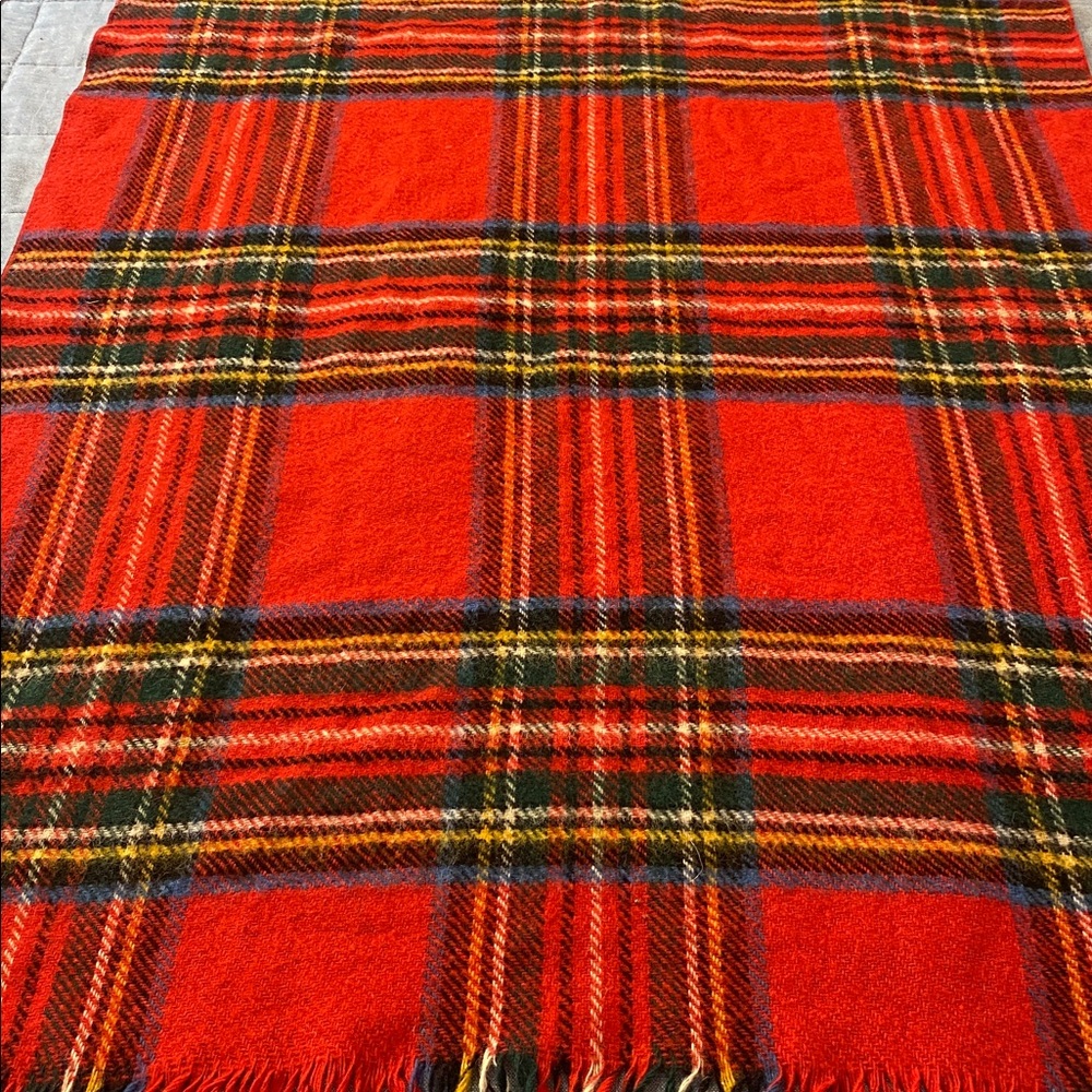 Vintage Wool Burkraft Vibrant Red Tartan Plaid Throw